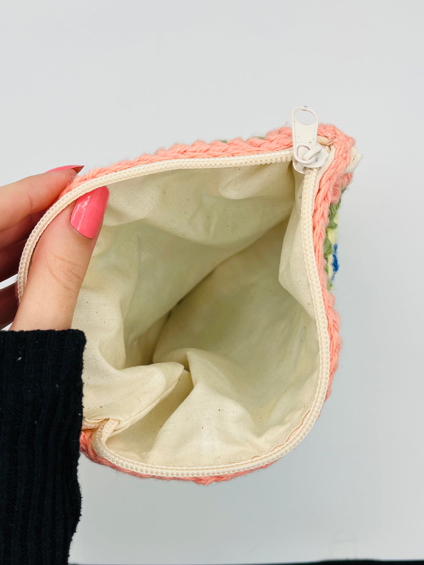 Rainbow Crochet Zipper Pouch