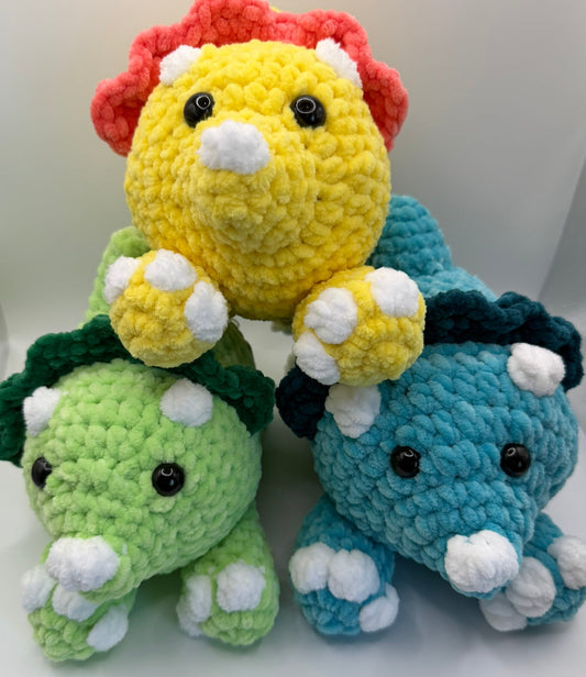 Crochet Splooting Triceratops