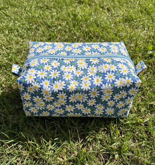 Blue Daisy Quilted Boxy Makeup Pouch