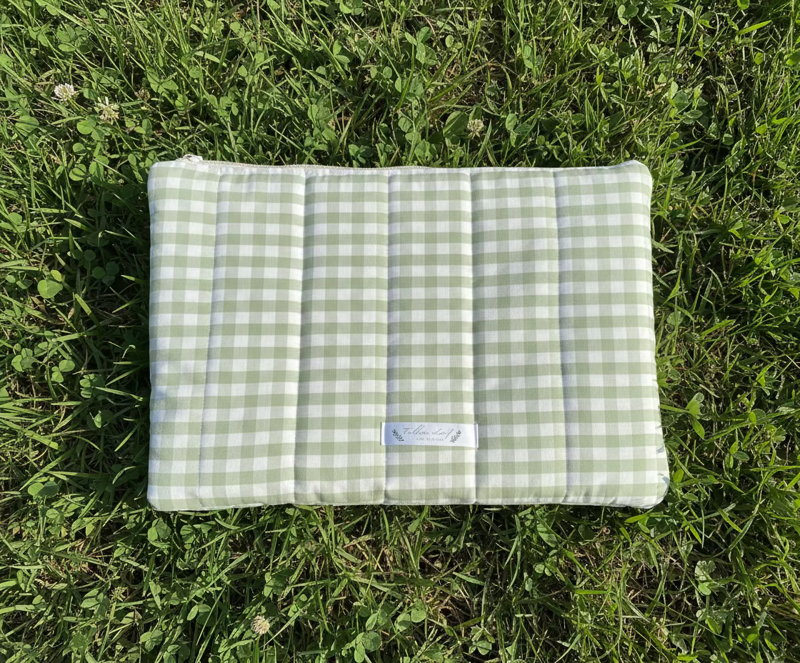 Quilted laptop Sleeve - 13-inch