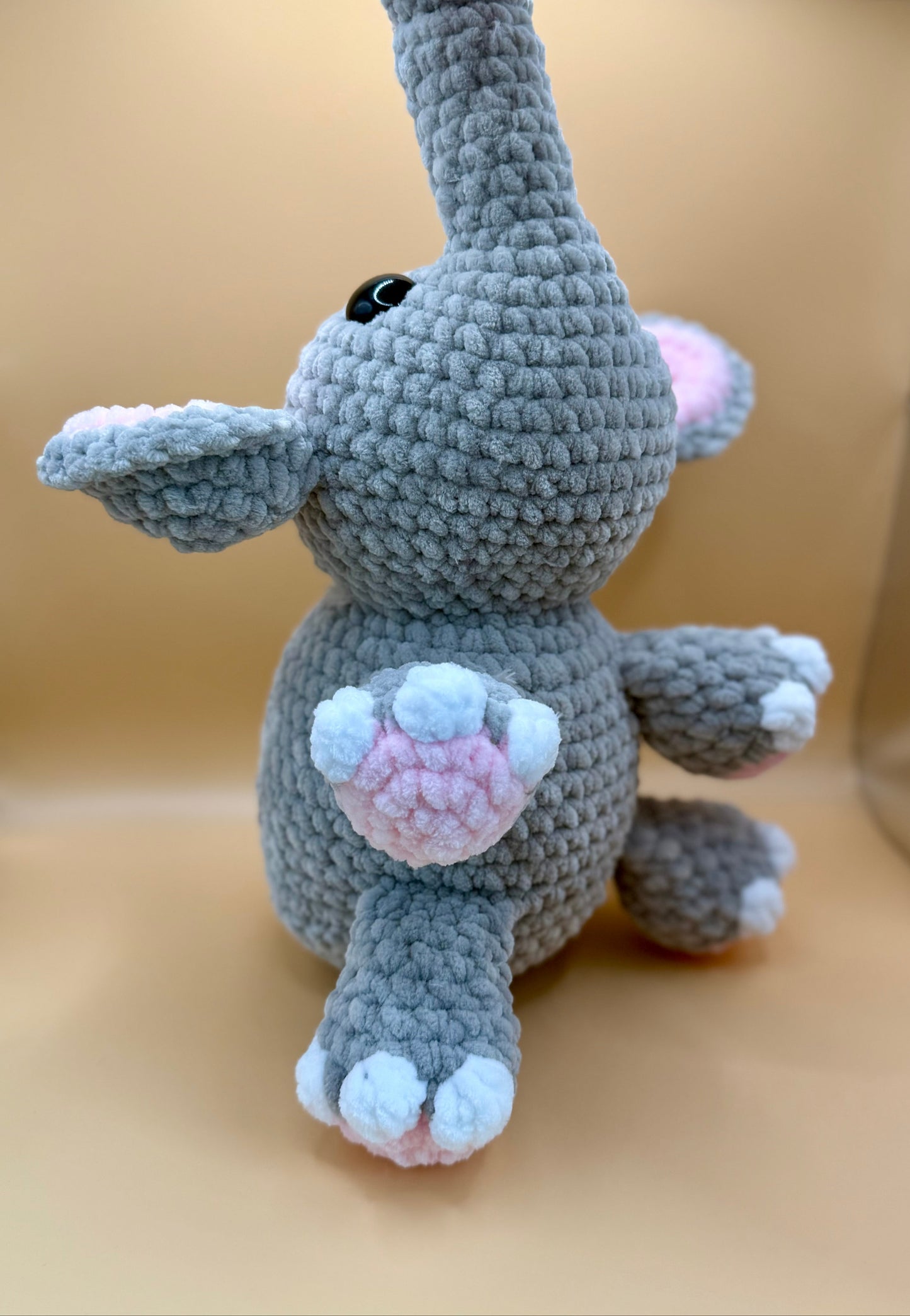 Crochet Splooting Elphent