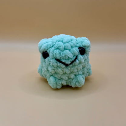Crochet Pocket Frogs